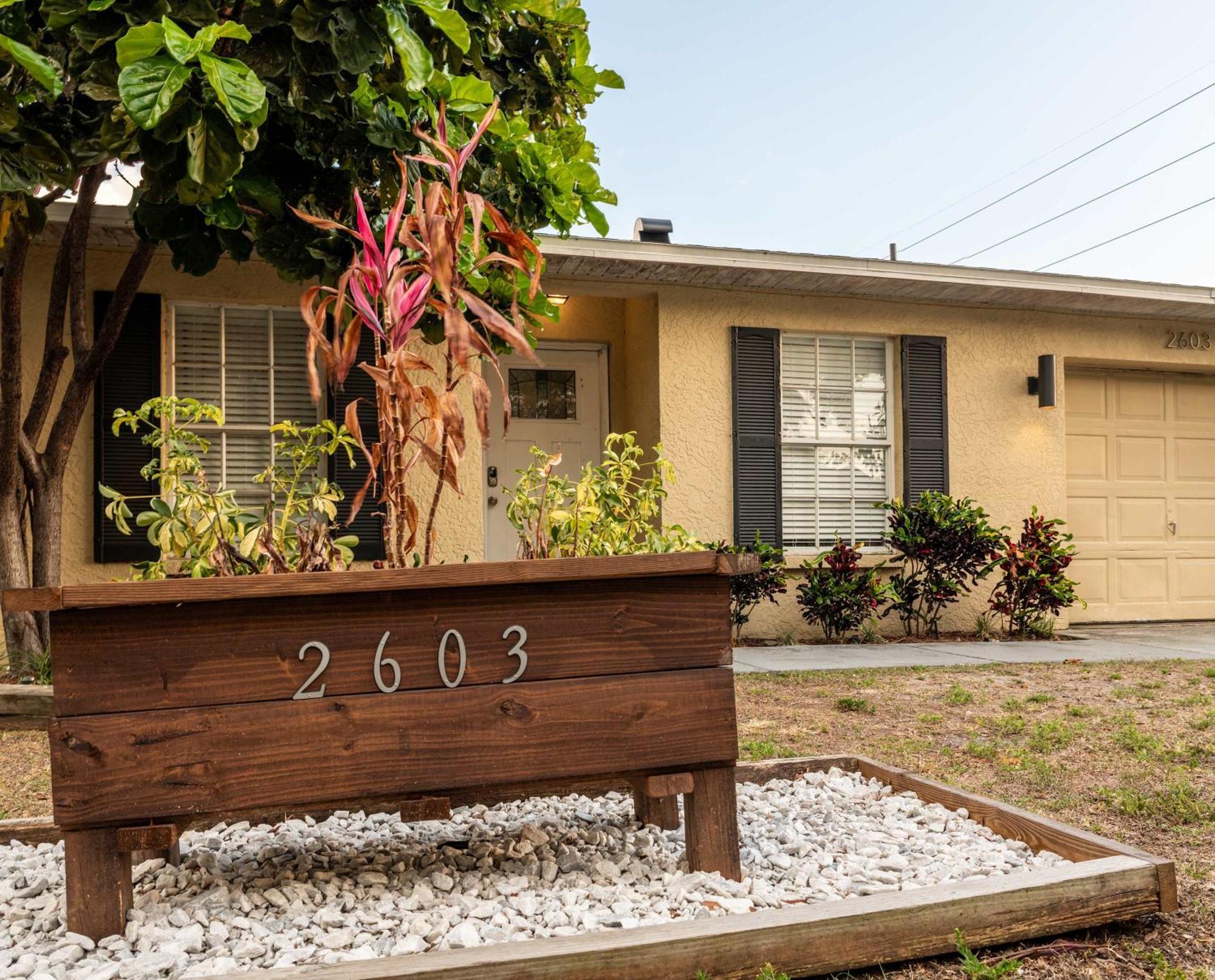Upscale Ybor House With Outdoor Living Space Tampa Exterior foto